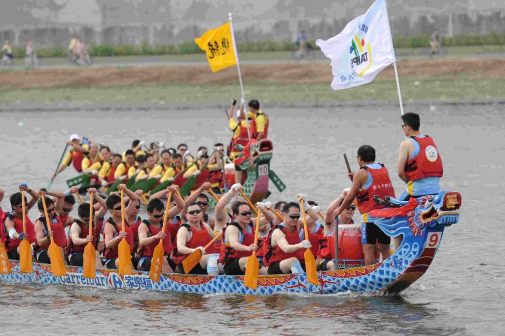 throwback-thursday-dragon-boat-festival-from-all-angles